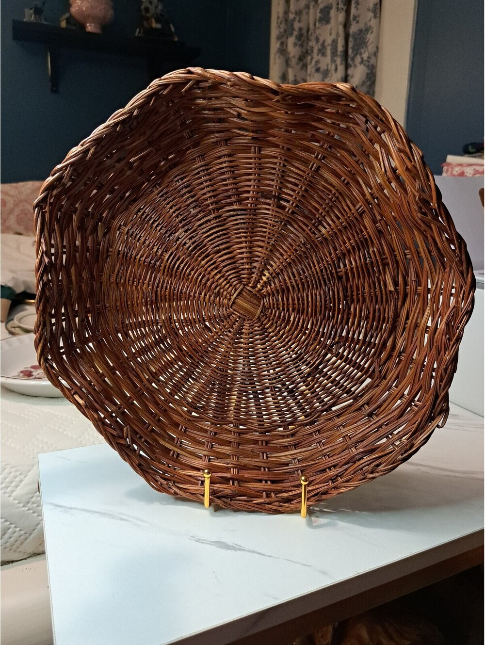Vintage 1986 Rustic Farmhouse Handwoven Wicker Basket 12" Round Rattan Storage
